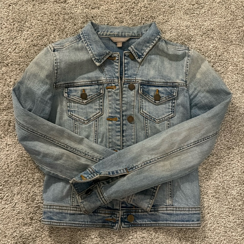 rubbish Jean jacket. Light Jean colorway. Distressed look. Size XS